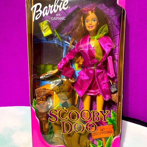 BARBIE AS DAPHNE COLLECTABLE DOLL & SCOOBY DOO VINTAGE 2001 MATTEL ORIGINAL BOX - Picture 7 of 13